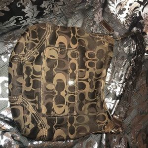 Coach Shoulder Bag in Brown